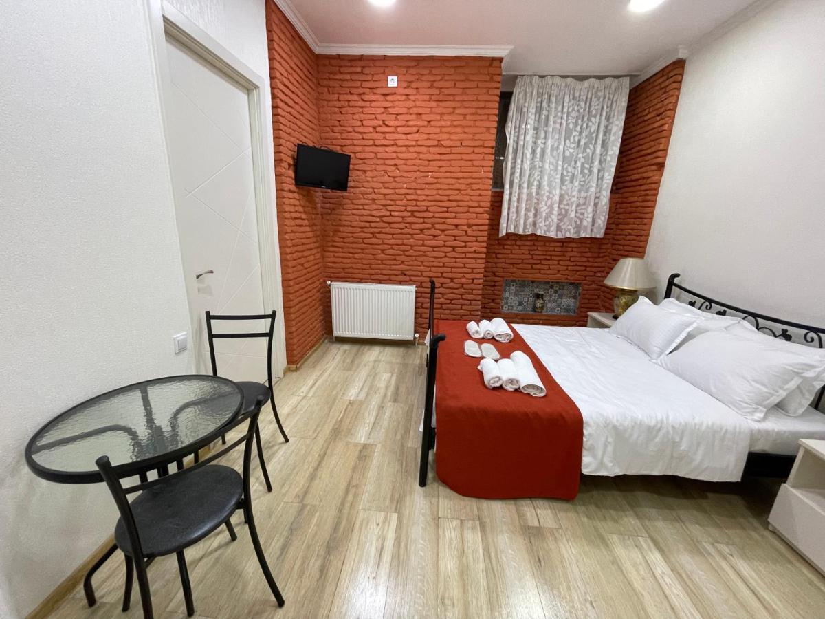 Aa Hotel ティビリシ エクステリア 写真